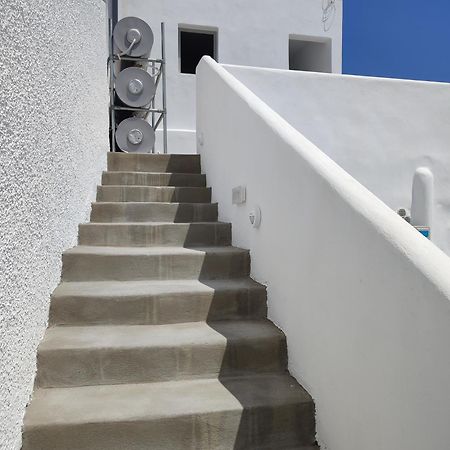 Central Santorini Serenity Rooms 费拉 外观 照片